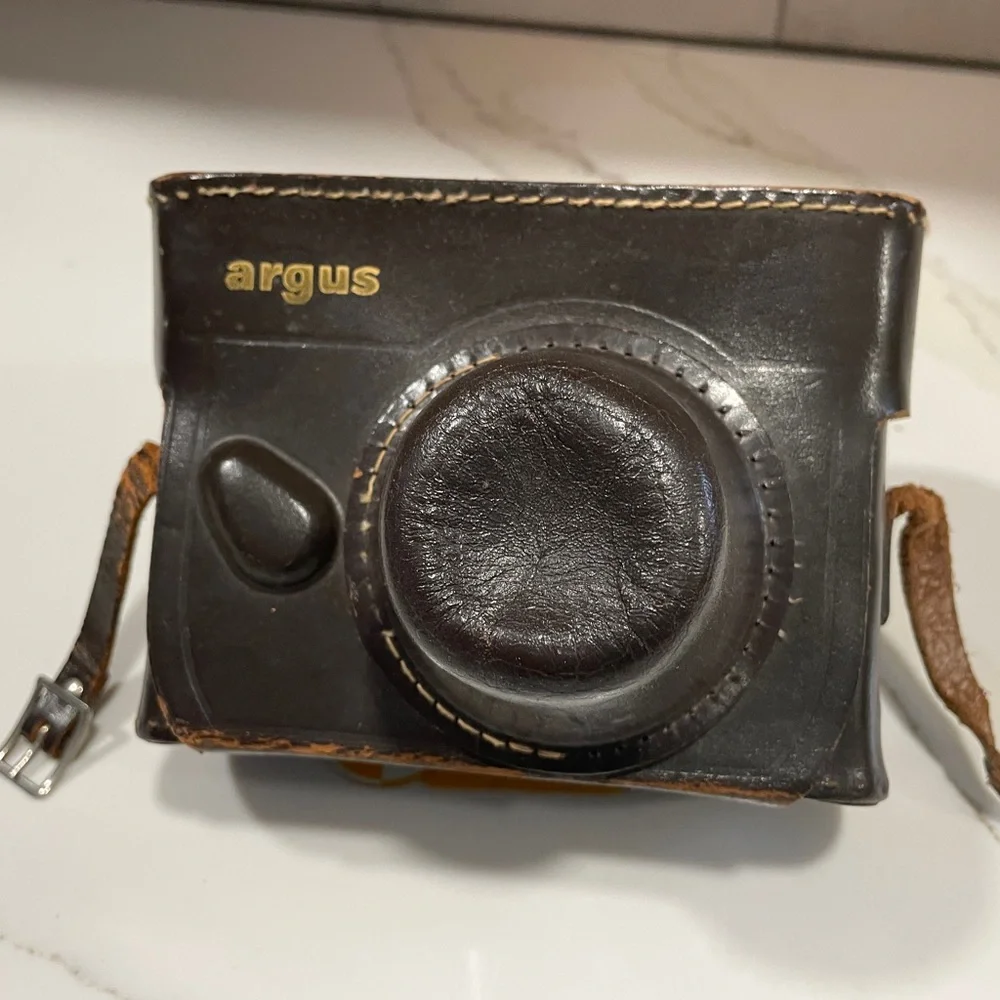 Argus Vintage C3 Tan 35mm F3.5 Camera Not Tested